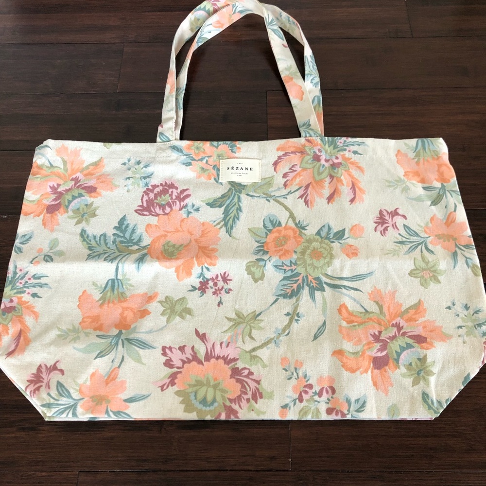 Sézane tote bag.  NWOT.  April 2022.